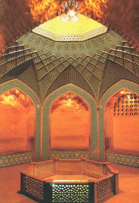 ایران به زبان انگلیسی (IRAN THE ANCIENT LAND)،(گلاسه،باقاب)